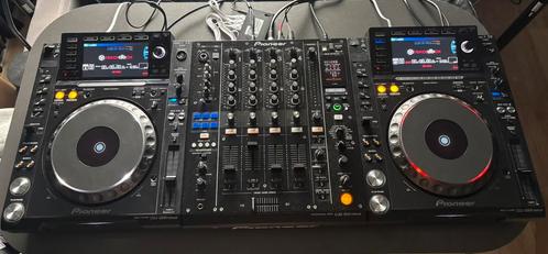 2x CDJ 2000 NEXUS + DJM 900 nexus + flightcase, Muziek en Instrumenten, Dj-sets en Draaitafels, Gebruikt, Draaitafel, Pioneer
