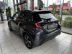 Toyota Yaris Iconic, Automaat, 1490 cc, 5 deurs, Hybride Elektrisch/Benzine