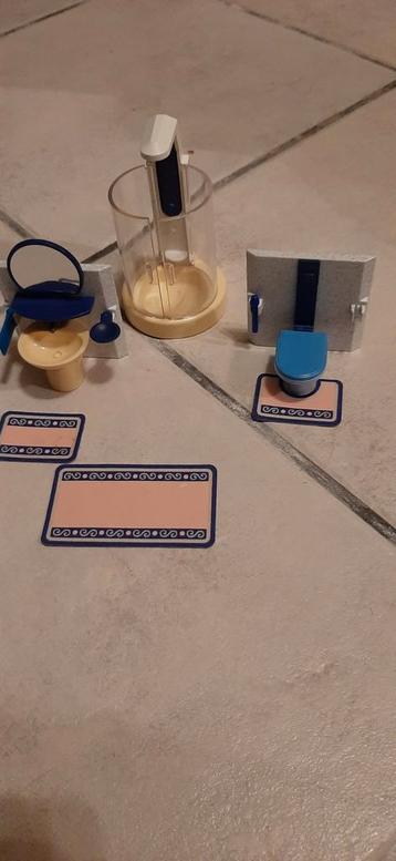 Badkamer playmobil  beschikbaar voor biedingen