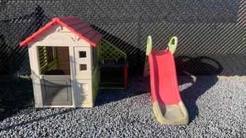 Smoby huisje + glijbaan beschikbaar voor biedingen