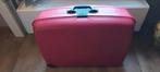 Delsey grote rode reiskoffer met cijfercode, Handtassen en Accessoires, Koffers, Ophalen, Gebruikt