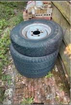 3 bandes de défense, Enlèvement