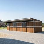 Onderhoudsvrije buitenstal met 3 paardenboxen | Op voorraad, Dieren en Toebehoren, Weidegang, 2 of 3 paarden of pony's