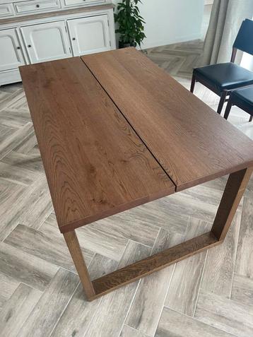 Tafel Mörbylanga beschikbaar voor biedingen