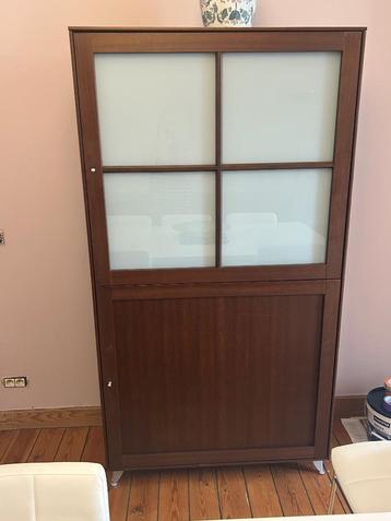 Dressoir en barkast beschikbaar voor biedingen