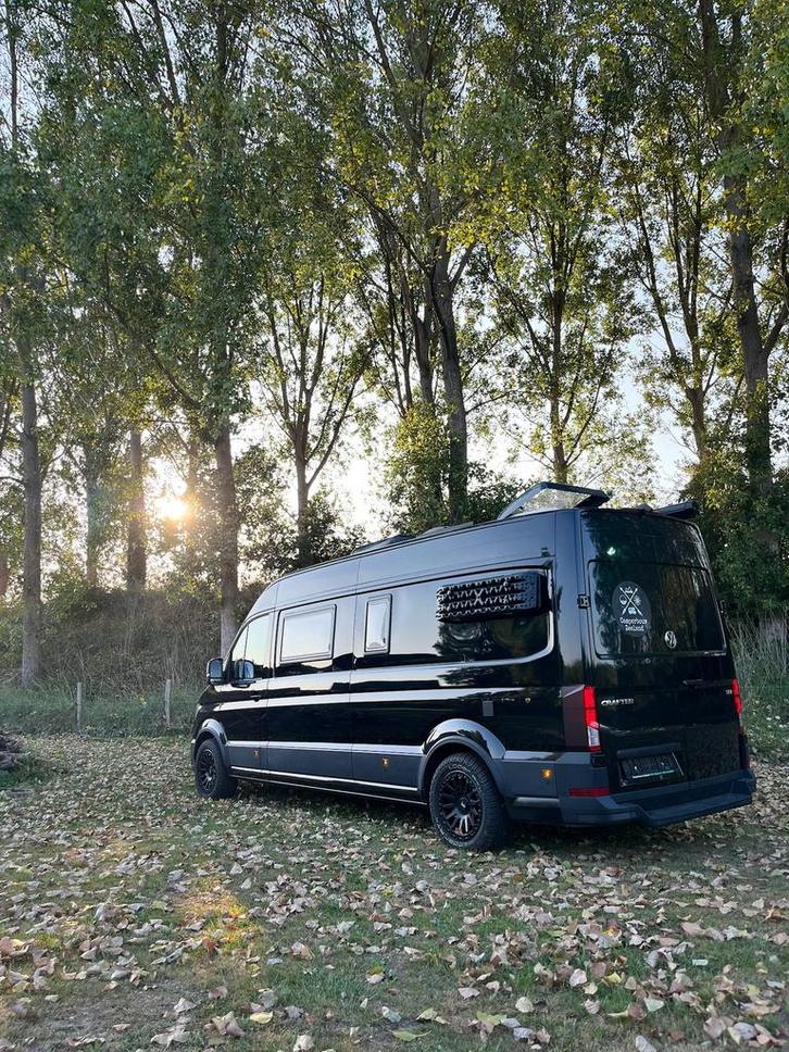 VW Crafter custom campervan /offgrid/kinderbedje/full option, Caravans en Kamperen, Mobilhomes, Bedrijf, tot en met 3, Buscamper of Camperbus