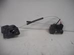 PORTIERSLOT MOTOR RECHTS VOOR Opel Meriva (13154792gf), Auto-onderdelen, Gebruikt, Rechts, Opel