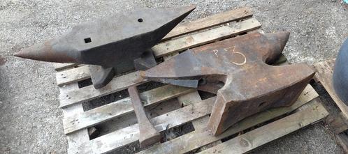 2 grote aambeelden, Antiek en Kunst, Antiek | Gereedschap en Instrumenten, Ophalen