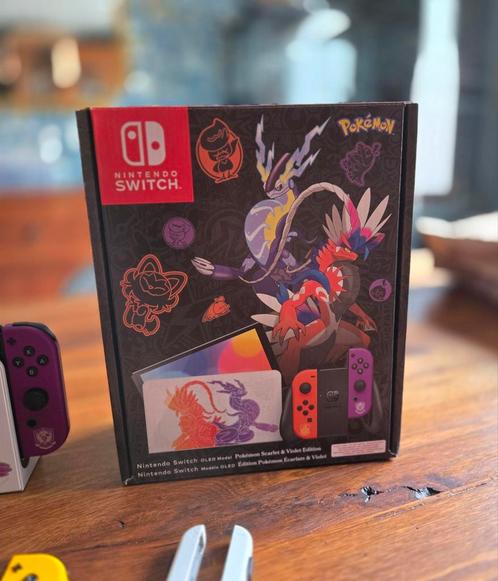 Nintendo Switch Oled Pokemon Scarlet & Violet in goede staat, Games en Spelcomputers, Spelcomputers | Nintendo Switch, Zo goed als nieuw