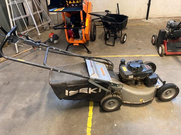 Iseki grasmaaier, Jardin & Terrasse, Tondeuses à gazon, Comme neuf, Bac de ramassage, Enlèvement
