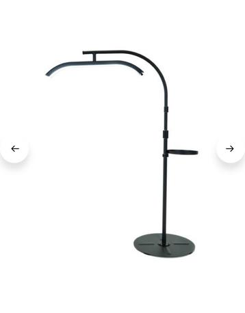 Lamp voor schoonheidspecialisten beschikbaar voor biedingen