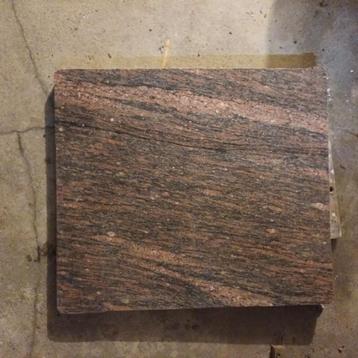 Granit gris rose et noir  beschikbaar voor biedingen