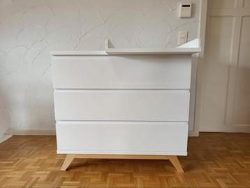 Commode Bopita Lynn blanche avec porte-matelas à langer, Enlèvement, Comme neuf, Commode