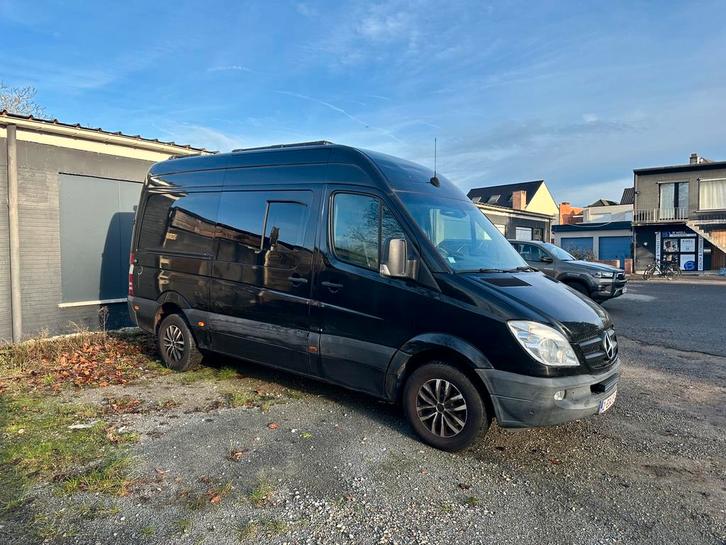 Campervan - Van - Mercedes Sprinter, Auto's, Bestelwagens en Lichte vracht, Particulier, 4x4, Mercedes-Benz, Diesel, Euro 5, 5 deurs