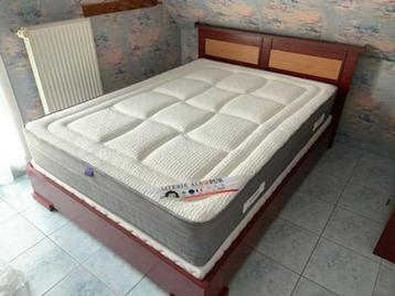Destock matelas et sommiers neufs beschikbaar voor biedingen