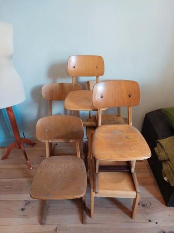 6 casala vintage kinderstoelen beschikbaar voor biedingen