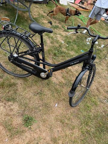Talent damesfiets beschikbaar voor biedingen