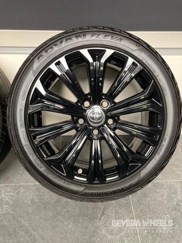 17” originele Toyota Corolla Hybrid velgen + banden 5x114.3  beschikbaar voor biedingen
