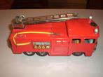 Brandweerwagen van plaatstaal uit de jaren 50. L 21 cm B 7,5, Antiek en Kunst, Ophalen of Verzenden