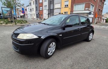 Renault megane 1.4 Essence 2007 avec climatisation, Achat, 14 cm³, Entreprise, Ordinateur de bord