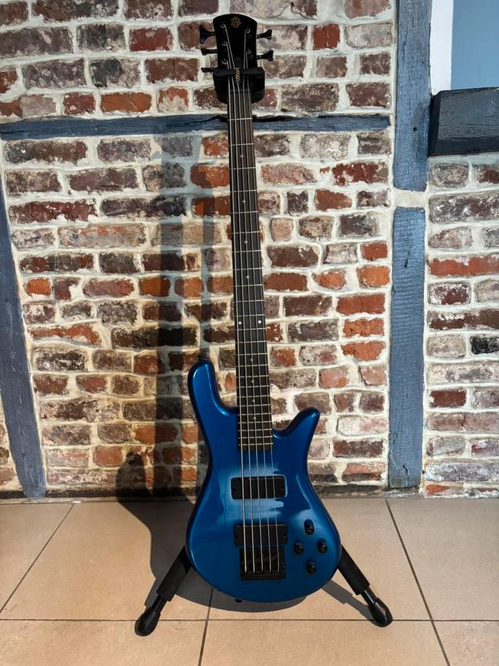 Basse 5 cordes - SPECTOR NS performer 5, Musique & Instruments, Instruments à corde | Guitares | Basses, Neuf, Électrique, 5 cordes
