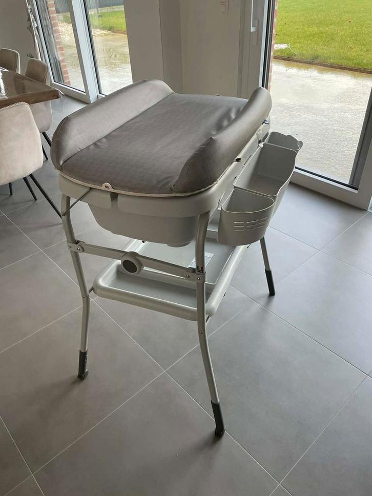 Table à langer / baignoire  CHICCO, Enfants & Bébés, Bains & Soins, Utilisé, Enlèvement