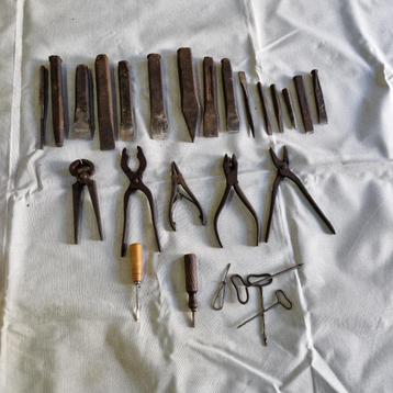 Partij oud gereedschap - beitels / tangen, Doe-het-zelf en Bouw, Gereedschap | Handgereedschap, Ophalen of Verzenden, Gebruikt
