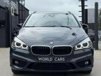 BMW 2 Serie 218 d Active Tourer NAVI - FRONT ASS. - FULL HIS, Auto's, BMW, 4 cilinders, Bedrijf, Overige carrosserie, Zilver of Grijs