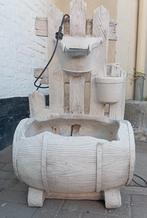 Rustiek tuinfonteintje met pomp – 105 cm hoog, 56 cm breed, Ophalen, Gebruikt
