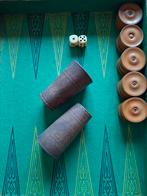 Backgammon ancien, Hobby & Loisirs créatifs, Jeux de société | Autre, Enlèvement ou Envoi, Utilisé