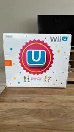 Wii U Party 8 Go + NintendoLand + télécommande Wii Plus, Comme neuf, Enlèvement ou Envoi