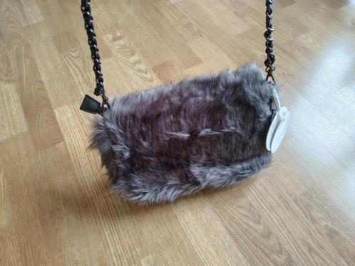 leuk pelsen handtasje, Handtassen en Accessoires, Tassen | Damestassen, Verzenden