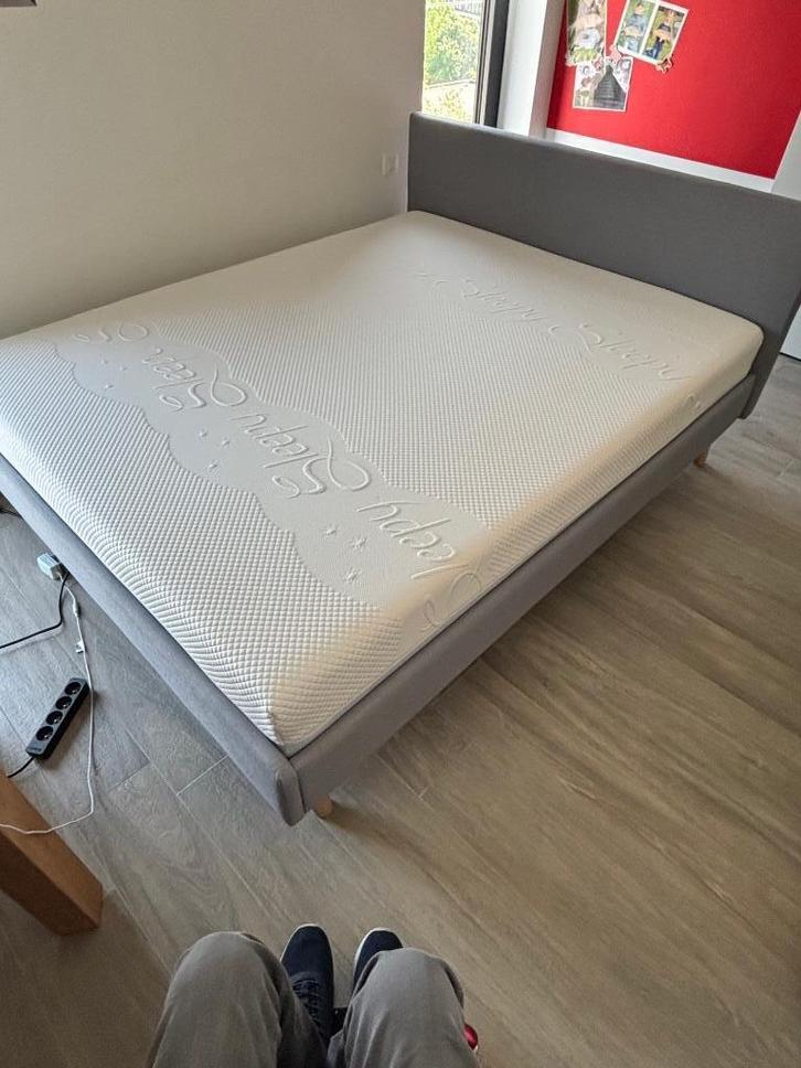 2 persoonsbed, Huis en Inrichting, Slaapkamer | Bedden, Nieuw, Tweepersoons, 180 cm, 200 cm, Hout, Grijs, Ophalen