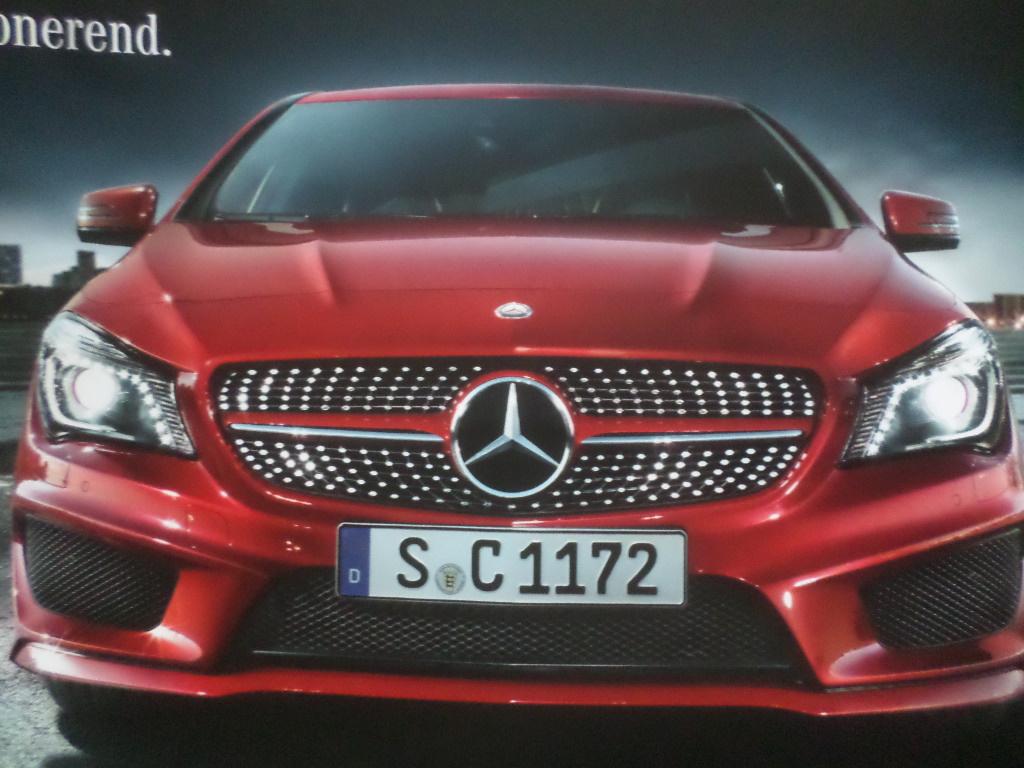 Brochure sur la Mercedes CLA Coupé et le Shooting Brake 0915, Livres, Autos | Brochures & Magazines, Mercedes, Enlèvement ou Envoi