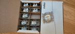 lot elektrisch schakelmateriaal - NIKO (251 stuks), Doe-het-zelf en Bouw, Elektriciteit en Kabels, Ophalen, Nieuw, Schakelaar