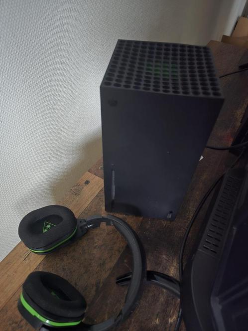 Xbox Series X 1TB met 3 Controllers & Turtle Beach Headset, Games en Spelcomputers, Spelcomputers | Xbox Series X en S, Gebruikt