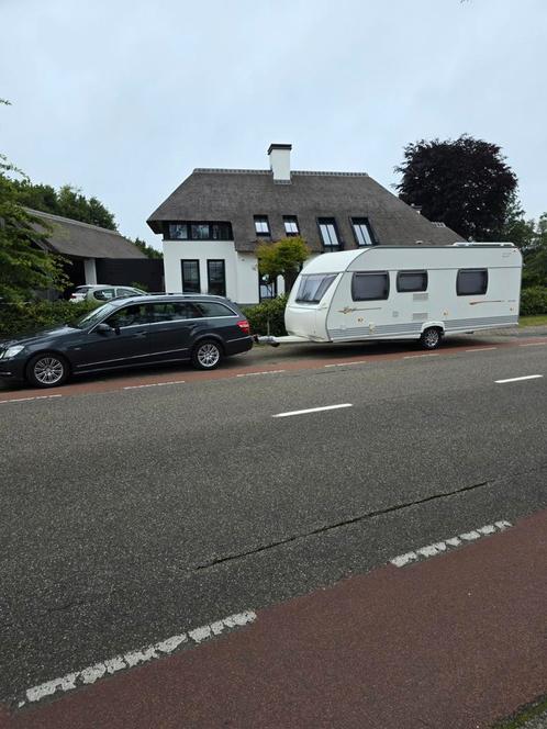 Cristall Wenge 530 Teb Exclusief, Caravans en Kamperen, Caravans, Particulier, tot en met 4, 1000 - 1250 kg, Rondzit, Chateau
