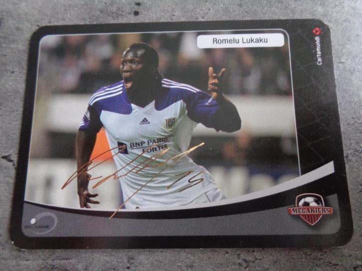 VOETBAL  KAART  MEGAKICKS ANNO 2010  ROMELU LUKAKU  HANDTEKE, Hobby en Vrije tijd, Stickers en Plaatjes, Nieuw, Ophalen of Verzenden