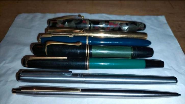 Vintage pennen Mont Blanc Parker Waterman, Collections, Stylos, Utilisé, Stylo, Mont Blanc, Enlèvement ou Envoi