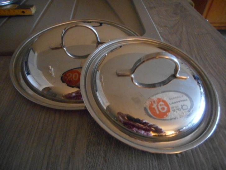 2 inox deksels kookpotten LAGOSTINA "vega", Huis en Inrichting, Keuken | Potten en Pannen, Nieuw, Inox, Ophalen of Verzenden