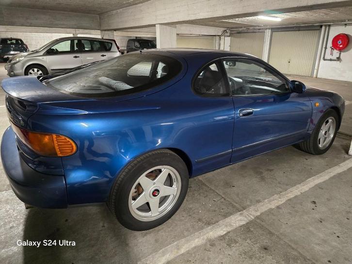 Toyota Celica - 2.0 GTI - 156CV, Auto's, Toyota, Particulier, Celica, Benzine, Coupé, 3 deurs, Handgeschakeld, Blauw, Grijs, Velours