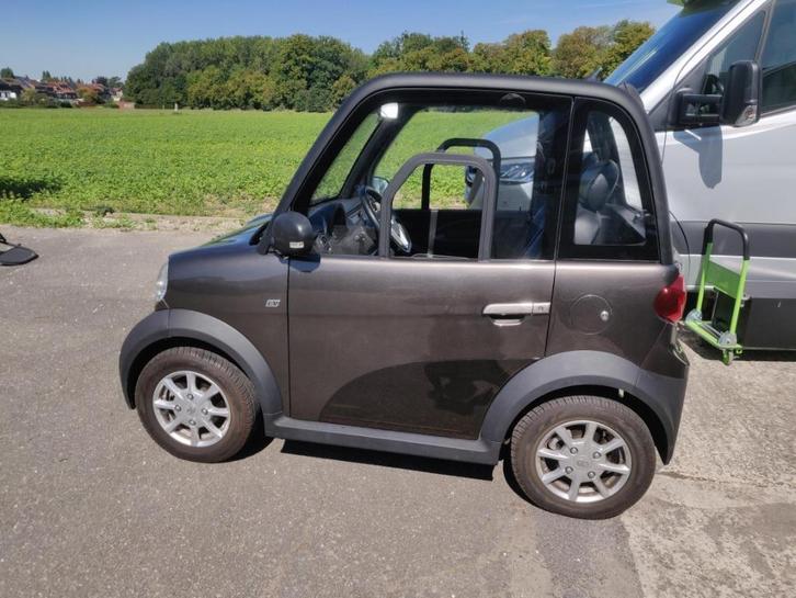 WAGEN ELECTRISCH, Auto's, Overige Auto's, Particulier, Achteruitrijcamera, Airconditioning, Centrale vergrendeling, Elektrische koffer