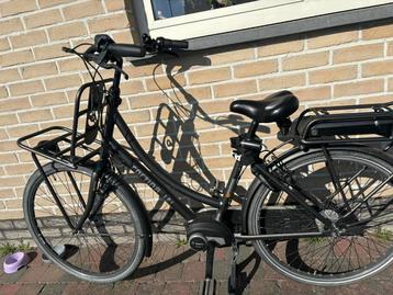 Elektrische Cortina damesfiets beschikbaar voor biedingen