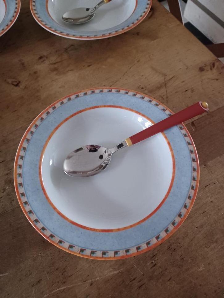 VILLEROY EN BOCH SWITCH 4 DIEP BORD MET BIJPASSENDE LEPEL, Antiek en Kunst, Antiek | Servies los, Ophalen of Verzenden