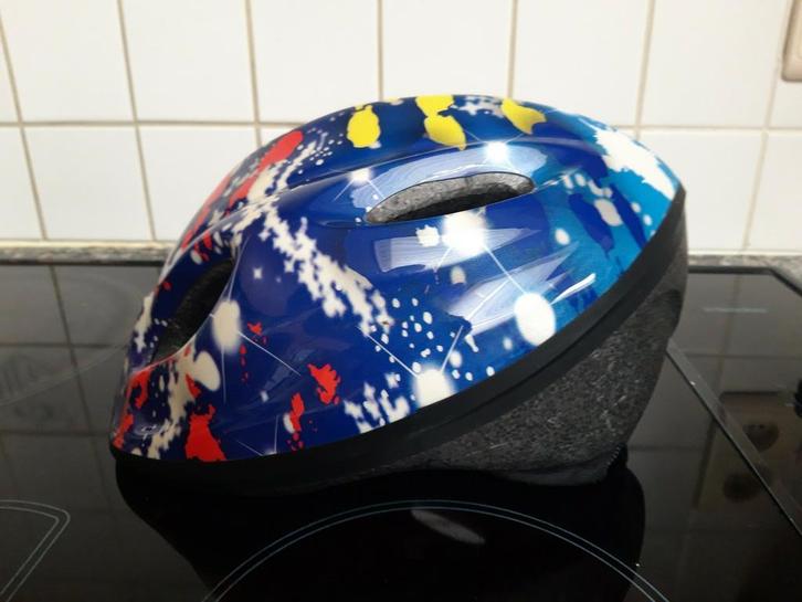 Fietshelm kind XS: 48-56 cm verstelbaar, Fietsen en Brommers, Fietsaccessoires | Fietshelmen, Zo goed als nieuw, Jongen of Meisje