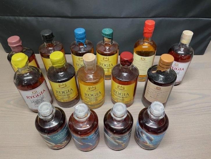 Brugse whisky company / Bruges whisky company, Verzamelen, Wijnen, Port, Vol, Ophalen