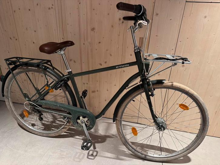 Mooie fiets - merk B-Twin, Fietsen en Brommers, Fietsen | Jongens, Gebruikt, 26 inch of meer, Handrem, Versnellingen, Ophalen