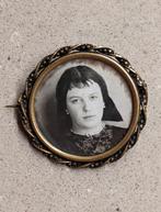 Broche fotohouder in brons, Handtassen en Accessoires, Broches, Brons, Gebruikt, Bruin, Minder dan 4 cm