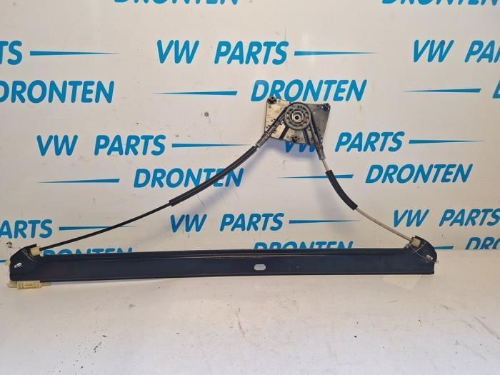 Ruitmechaniek 2Deurs links-voor van een Volkswagen Crafter, Auto-onderdelen, Ruiten en Toebehoren, Volkswagen, Gebruikt, 3 maanden garantie