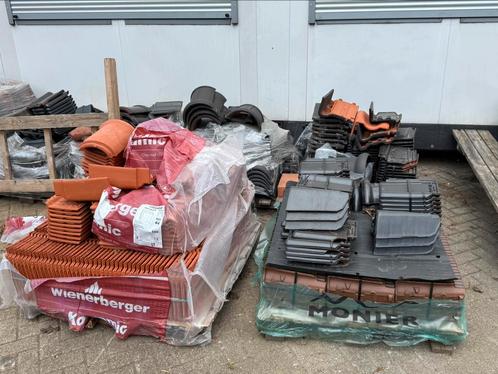 Diverse soorten dakpannen., Doe-het-zelf en Bouw, Dakpannen en Dakbedekking, Nieuw, Dakpannen, Ophalen
